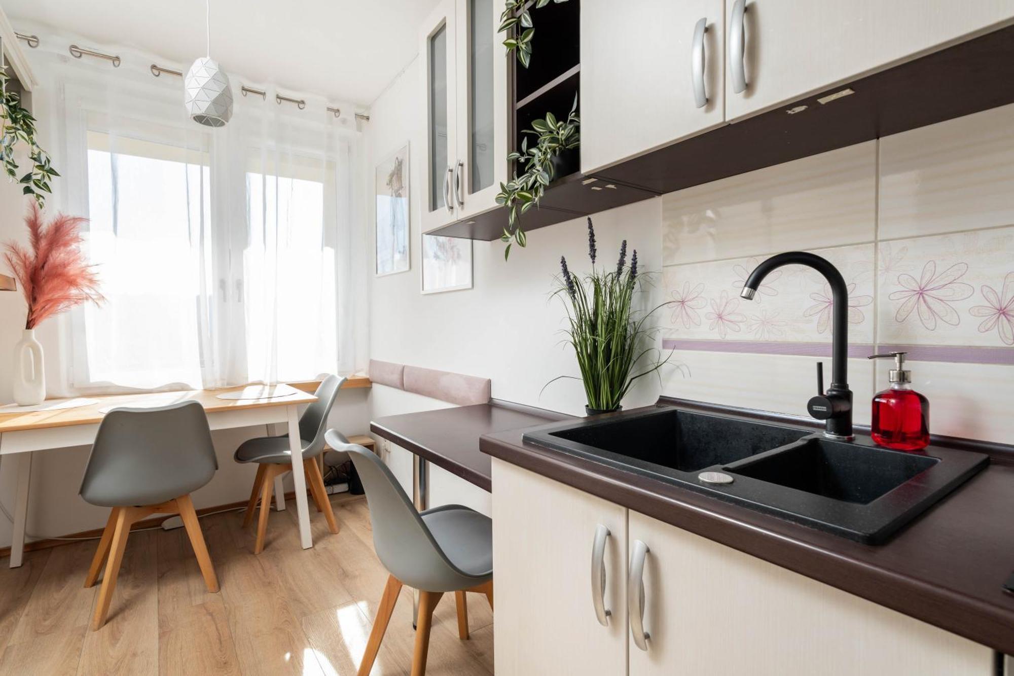 Jonagold Apartment Metro Raclawicka Warsaw Luaran gambar