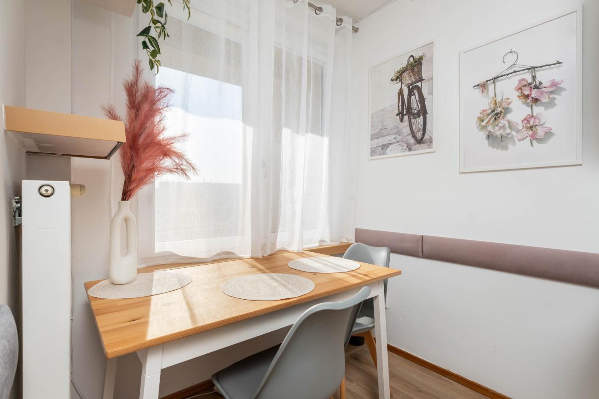 Jonagold Apartment Metro Raclawicka Warsaw Luaran gambar